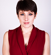 Maren Ellis Headshot