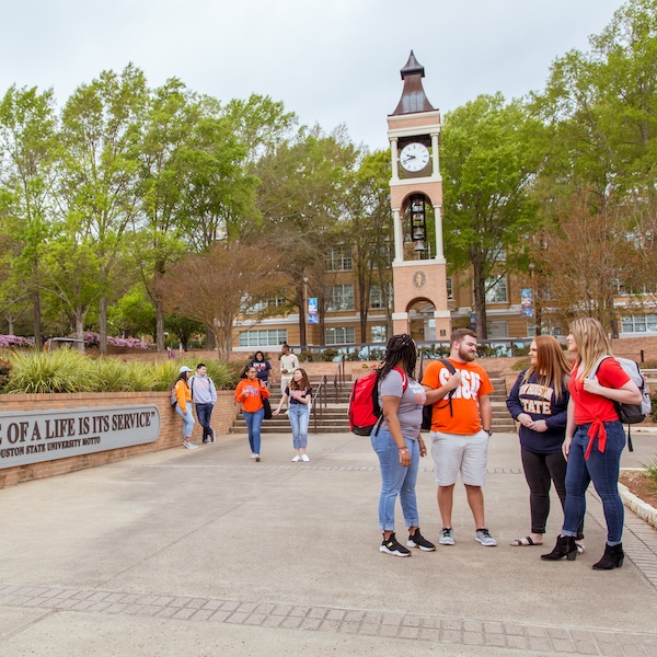 Students-on-campus-square.jpg